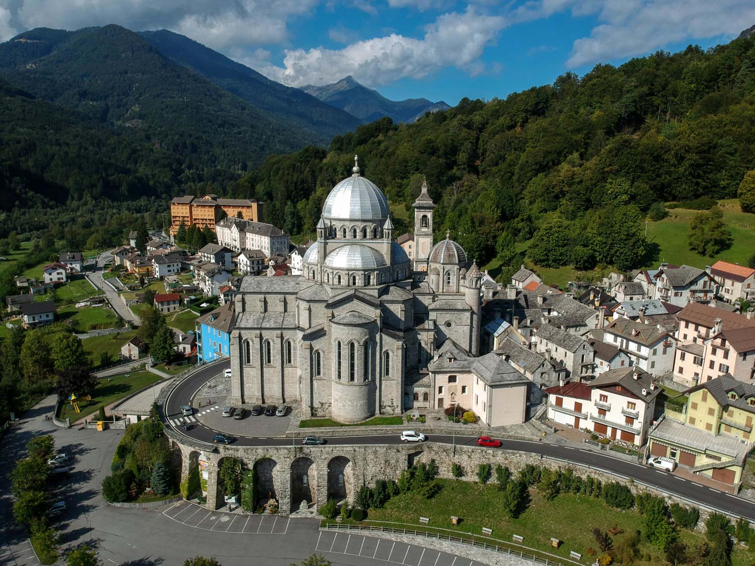 Il Santuario della Madonna del Sangue di Re