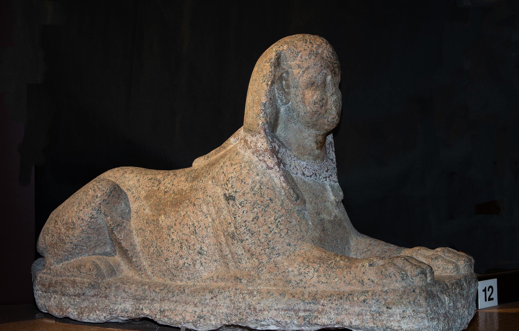 Egyptian art, Sphinx (Roman imperial age; pink granite; Cagliari, National Archaeological Museum)