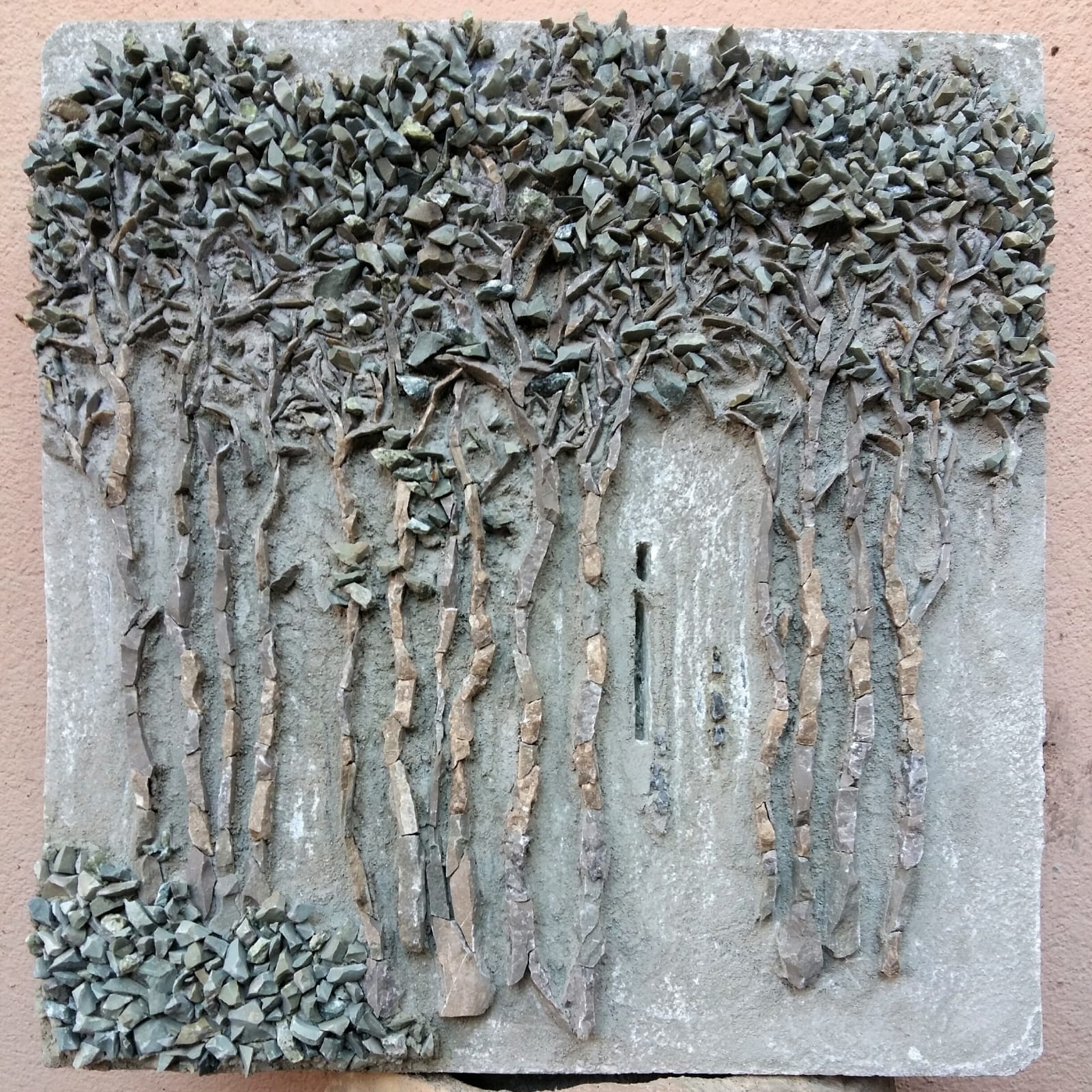 Takako Hirai, Awai no mori (2020-2022 ; mosaïque, 22,5 x 21,5 x 3 cm) Takako Hirai, Awai no mori (2020-2022 ; mosaïque, 22,5 x 21,5 x 3 cm)