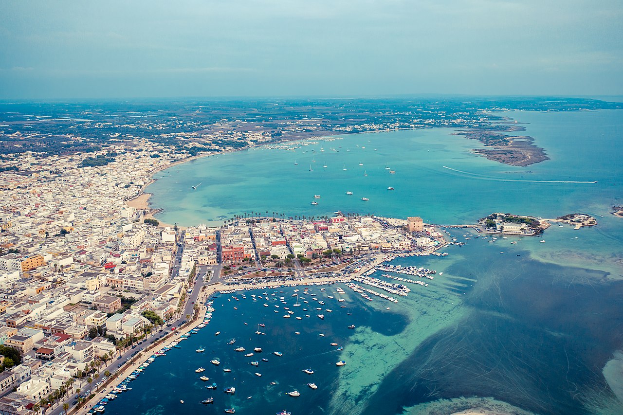 View of Porto Cesareo. Photo by Paolo Damiano Dolce