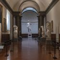 Galleria dell'Accademia di Firenze, arrivano i dissuasori in metallo per i Prigioni