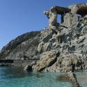 Cinque Terre, a Monterosso termina il restauro del Nettuno, il gigante di Arrigo Minerbi
