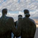 Henry Moore torna a Firenze. La città omaggia l'artista con due progetti espositivi