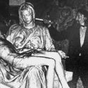 Maggio 1972. Quando László Tóth cercò di distruggere la Pietà di Michelangelo