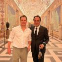 Matt Damon in visita ai Musei Vaticani. “Michelangelo, che emozione!”