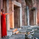Spettacoli teatrali... in cuffia nei parchi archeologici di Appia e Ostia antica e Tivoli 