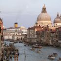 Venezia, addio crociere e biglietto per entrare? Come potrebbe cambiare il turismo in città