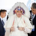 Gli indigeni canadesi chiedono al papa la restituzione di manufatti conservati ai Musei Vaticani 