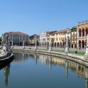 Statua di una donna in Prato della Valle a Padova: perché no? Tre possibili nomi 