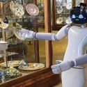 Visita guidata a Palazzo Madama con il robot umanoide R1. Ecco com’è andata