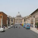 Roma, è polemica per l'hotel di lusso che Bill Gates progetta a due passi da San Pietro