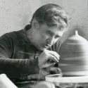 A Milano una mostra indaga il rapporto tra Emilio Scanavino e la ceramica policroma 
