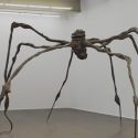 Art Basel, venduto a 40 milioni di dollari un grande ragno di Louise Bourgeois