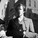 A Siena la vita della tata-fotografa Vivian Maier raccontata in 93 autoritratti 