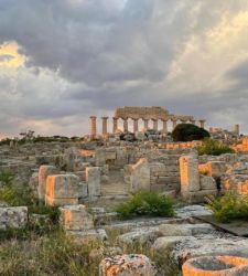 Camminare all'alba tra i templi di Selinunte: CoopCulture organizza speciali visite guidate liriche