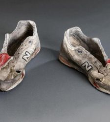 Nelle tue scarpe: Bertozzi & Casoni presentano la loro nuova opera durante il Festival Filosofia