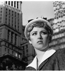 A New York una grande mostra su Cindy Sherman da Hauser & Wirth con più di 100 opere