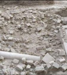 Acropoli di Cuma, scoperti resti di una chiesa con abside, abbandonata forse dopo un terremoto 
