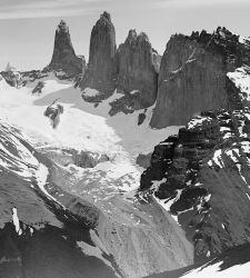 Valle d'Aosta, al Forte di Bard le foto dei ghiacciai mostrano gli effetti della crisi climatica
