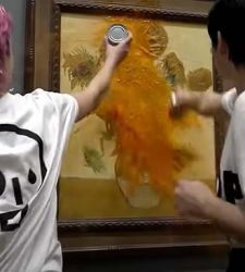 Pomodoro contro i Girasoli di Van Gogh. Ma arte e natura stanno dalla stessa parte