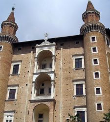 On Rai5 two documentaries on the Ducal Palace of Urbino and on Raphael