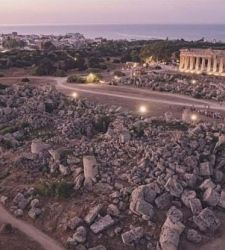 Anastilosi di tre colonne del Tempio G di Selinunte: tanto marketing, poca archeologia