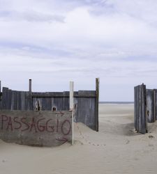 L'Italia del primo lockdown raccontata da 12 grandi fotografi in una mostra a Reggio Emilia