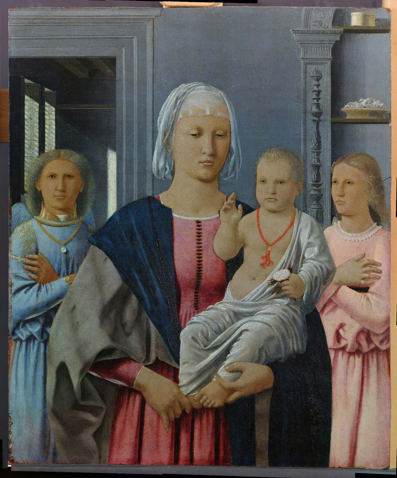 Piero della Francesca Madonna col Bambino e angeli, detta Madonna di Senigallia (1474 circa; olio e tempera su tavola, 61 × 55 cm; Urbino, Galleria Nazionale delle Marche, Inv. D 58)