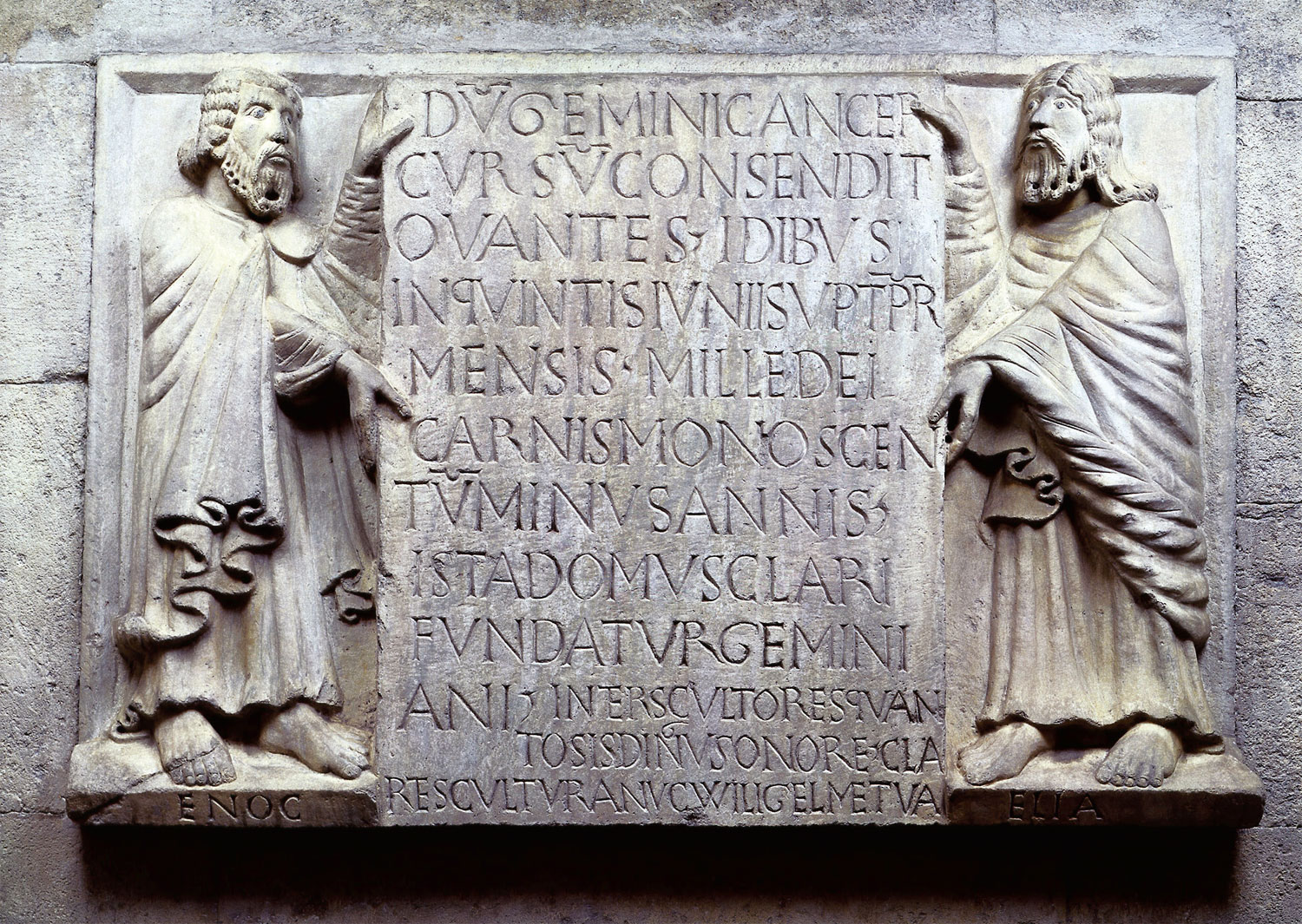 Wiligelmo, Epigraph with the prophets Enoch and Elijah (c. 1099-1110; marble; Modena, Duomo). Photo: Museums of the Cathedral of Modena