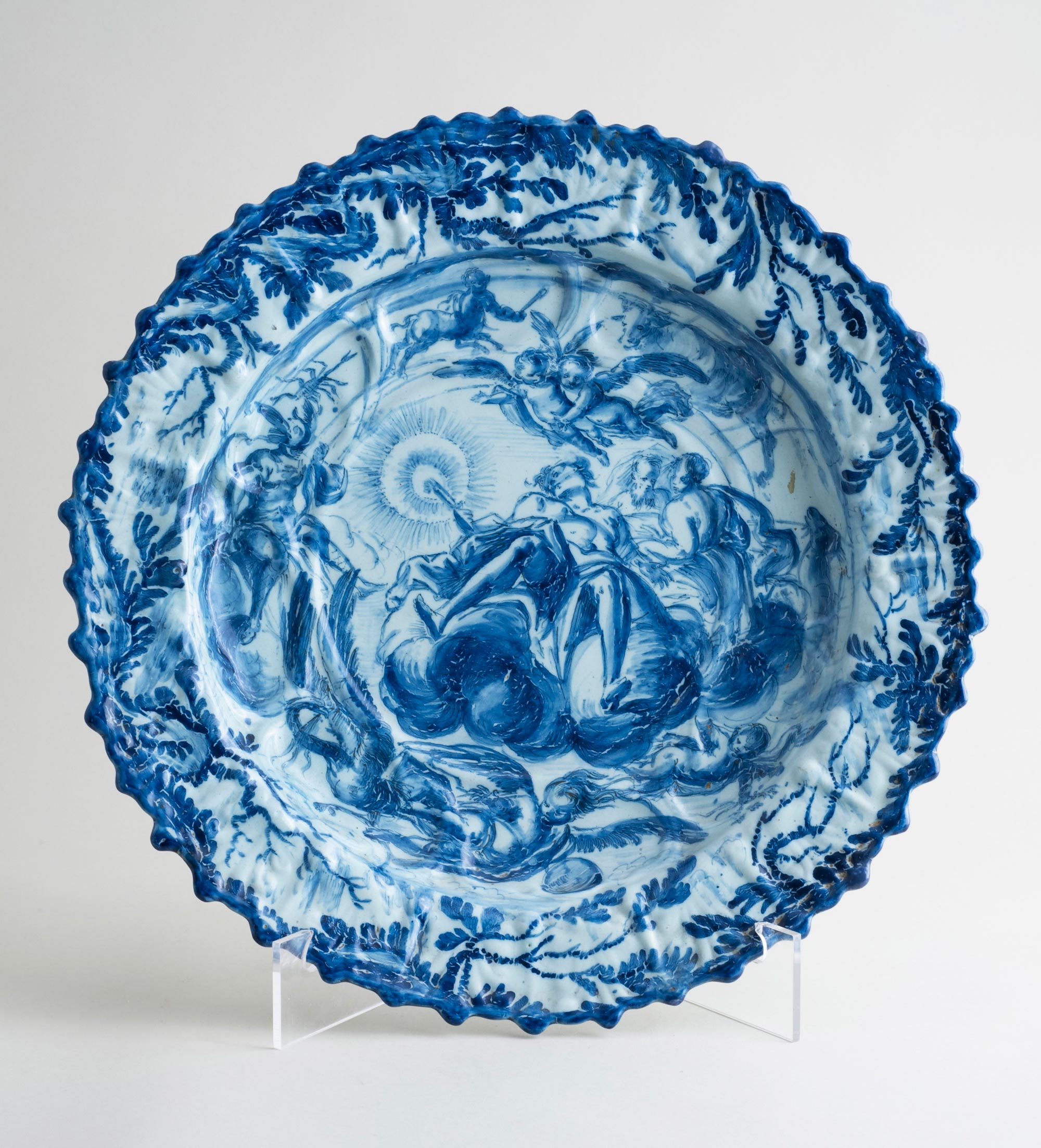 Bartolomeo Guidobono (attributed), Royal Dish, Apollo with the signs of the zodiac (Second half of the 17th century; majolica, diameter 45 cm; Savona, Museo della Ceramica, De Mari Foundation Collection). Photo: Fulvio Rosso