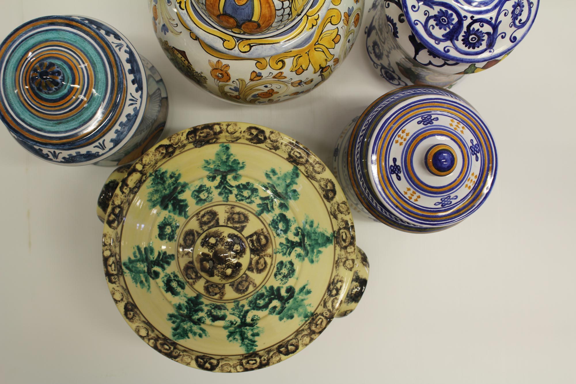 Styles of Albissola ceramics. Photo: Silvia Basso