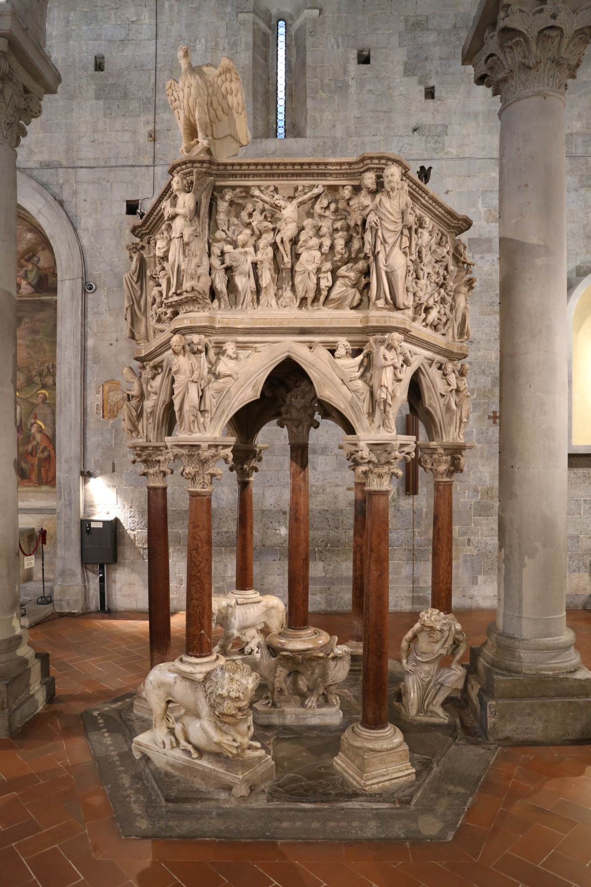 Giovanni Pisano, Pulpit of St. Andrew (1301; marble, height 455 cm; Pistoia, Sant'Andrea)