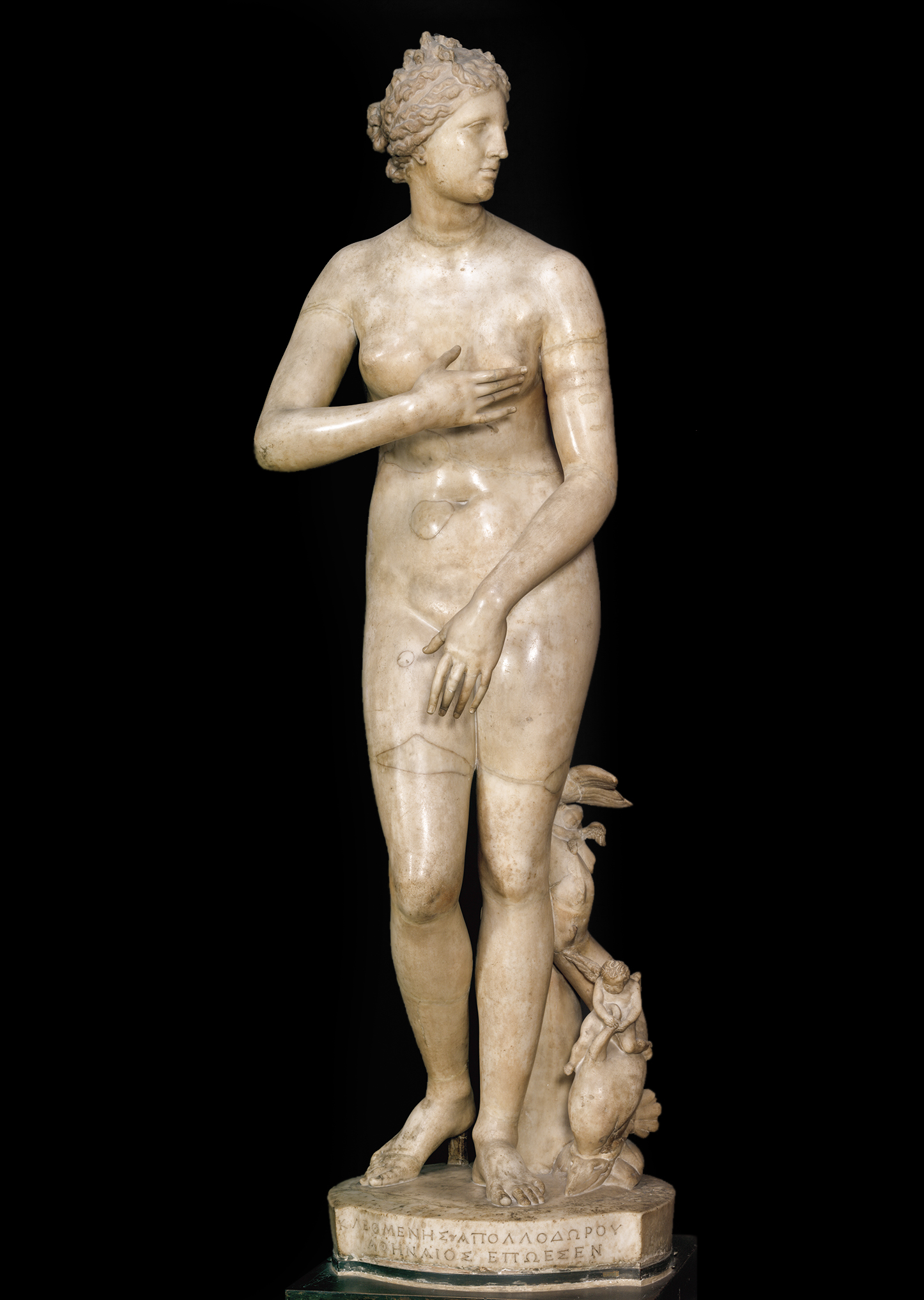 Hellenistic art, Venus de' Medici (late 2nd century bc. - early 1st century BC; Parian marble, height 153 cm; Florence, Uffizi Galleries, inv. 1914 no. 224)