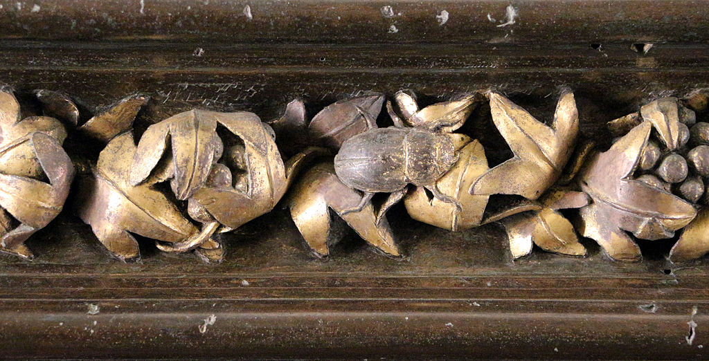 Lorenzo Ghiberti, North Gate, Frame with scarab
