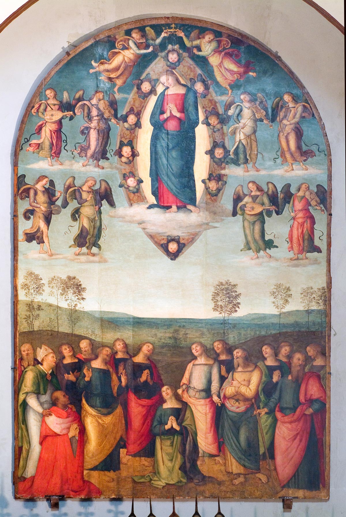 Perugino, Assumption of the Virgin with Saints and Cardinal Oliviero Carafa (1506-1509; tempera on panel, 500 x 300 cm; Naples, Duomo)