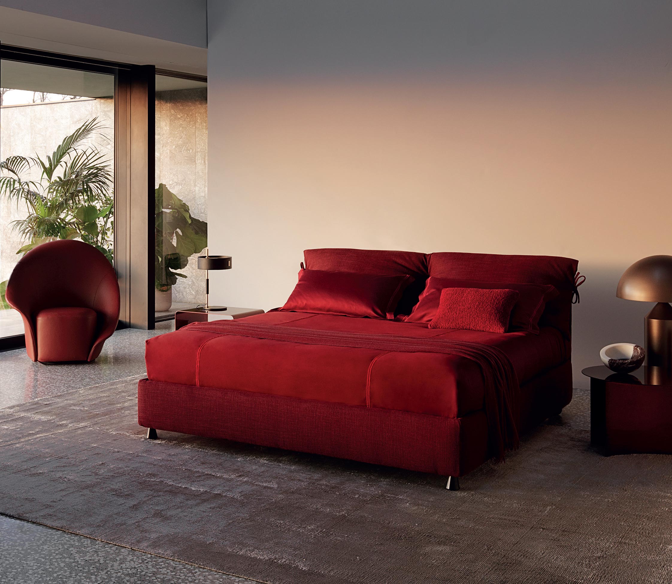 The Nathalie bed set