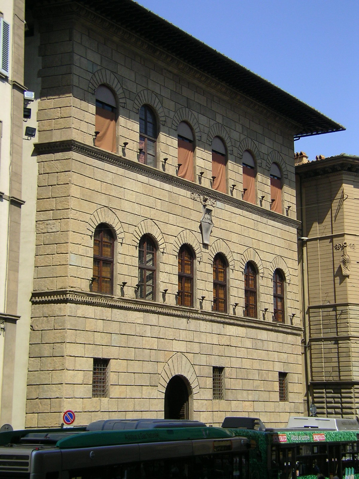 Giuliano da Maiano (?), Palazzo Antinori (1461-1469). Photo: Francesco Bini