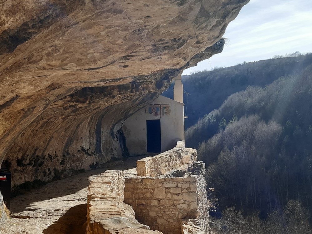 Eremo di San Bartolomeo in Legio