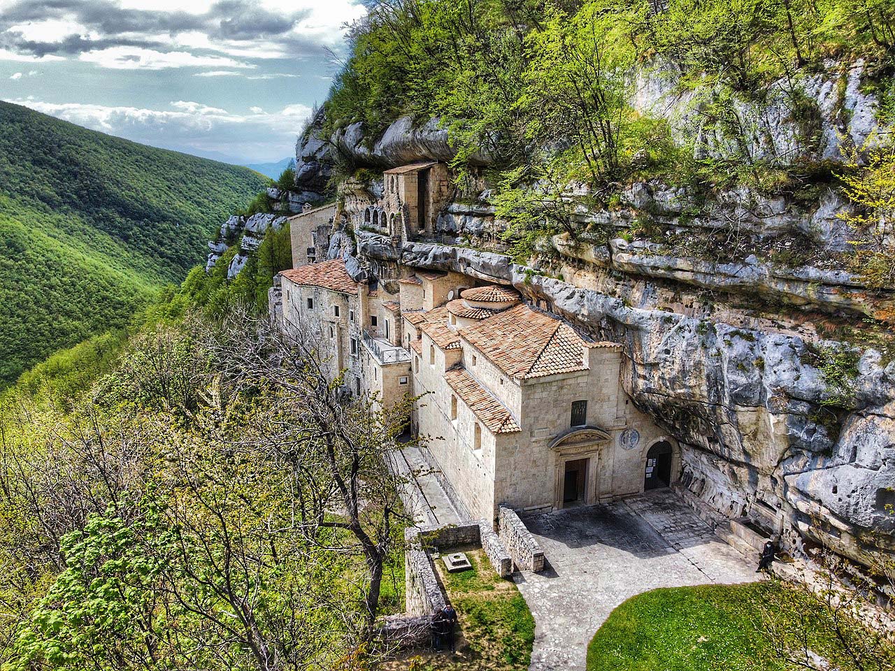 Hermitage of Santo Spirito a Majella