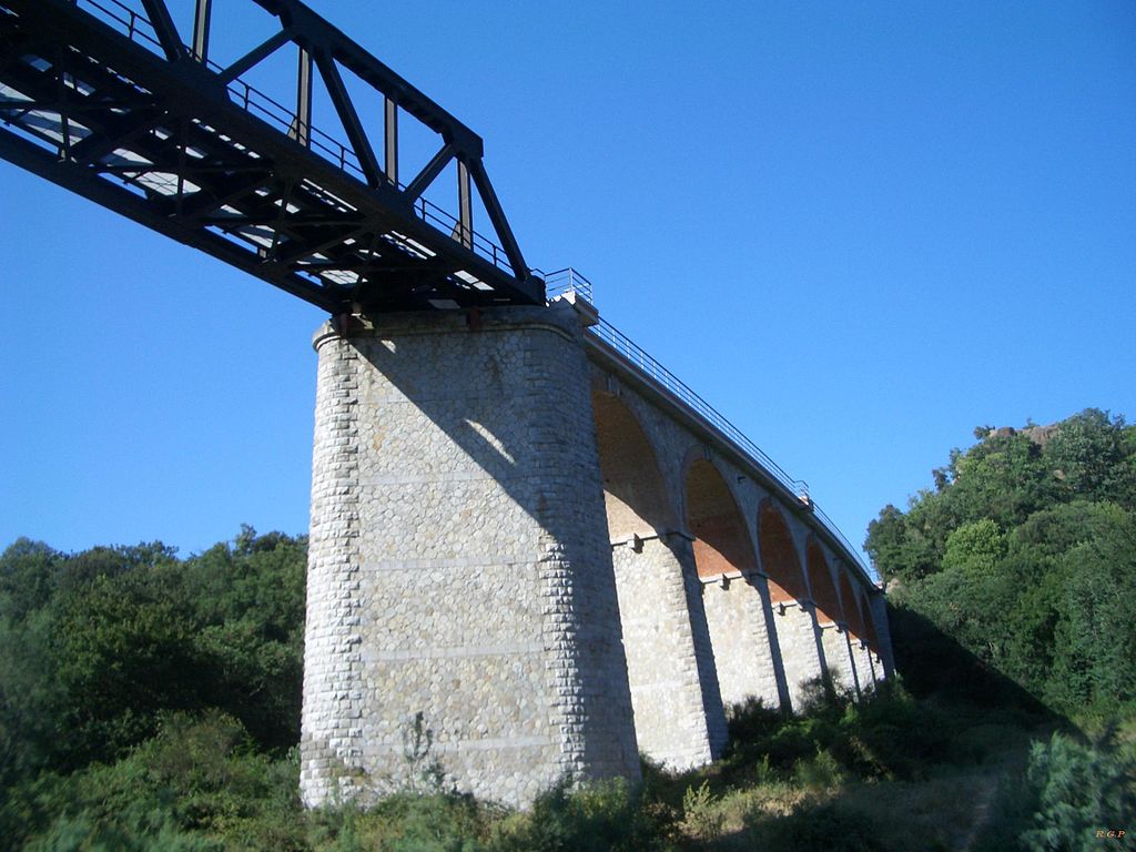 The viaduct over the Mignone River