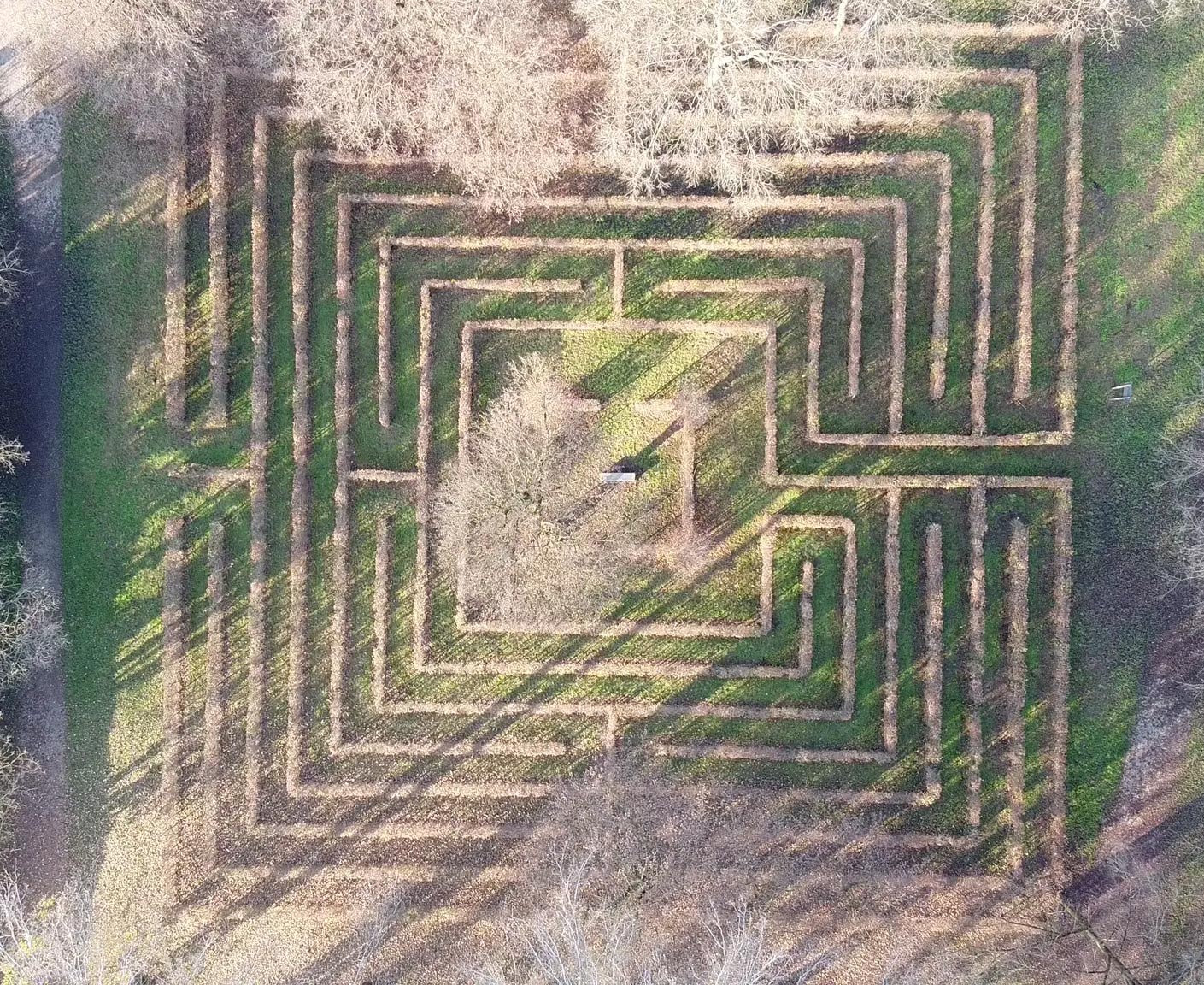 The labyrinth of the Bosco Virgiliano in Mantua. Photo: Alessandro Giona / Gravel Club