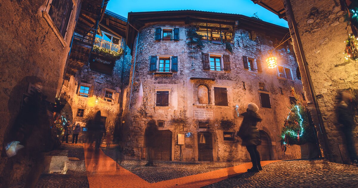 The Christmas market in Canale di Tenno