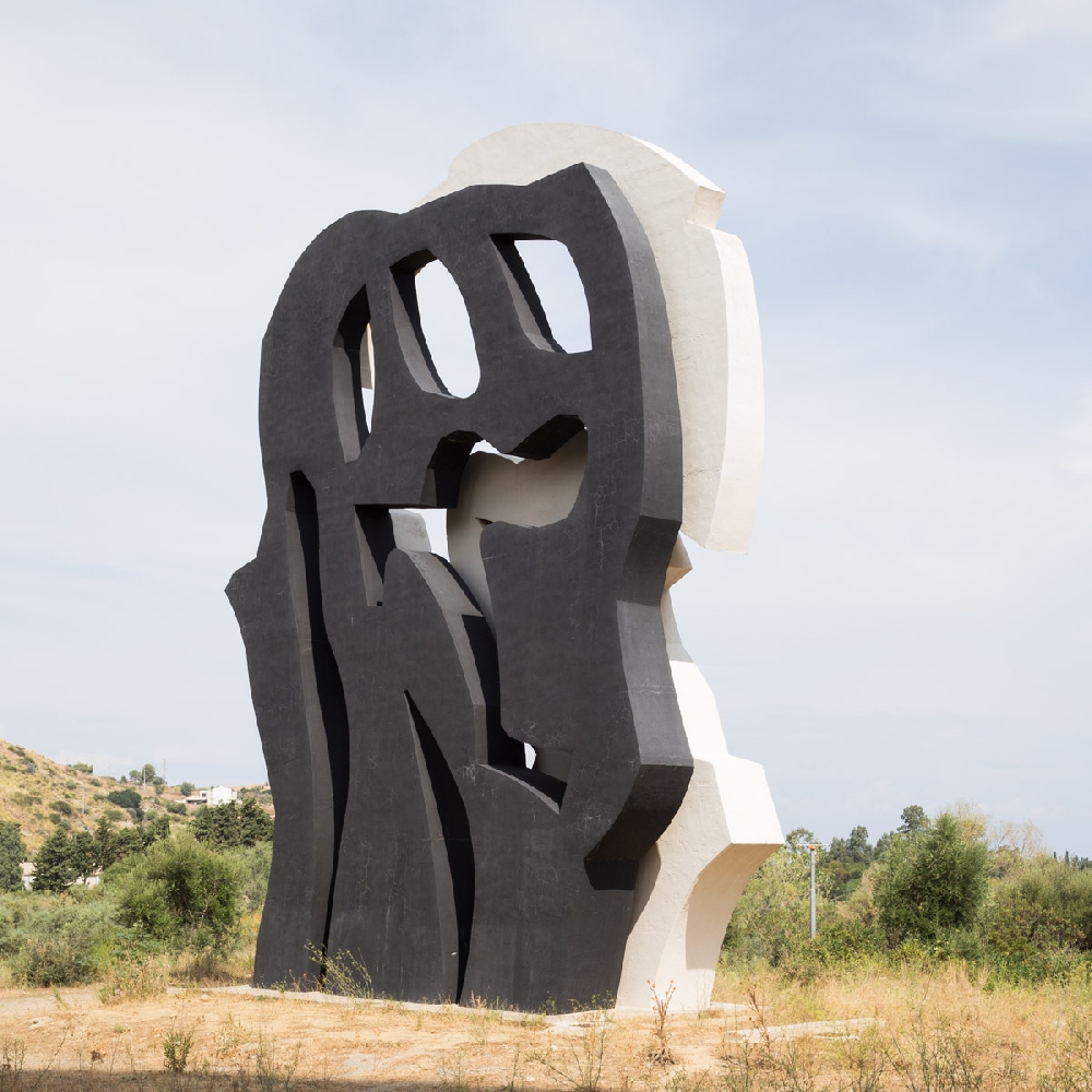 Pietro Consagra, La materia poteva non esserci (1986; concrete, 1800 x 300 cm; Castel di Lucio, Fiumara d'Arte)