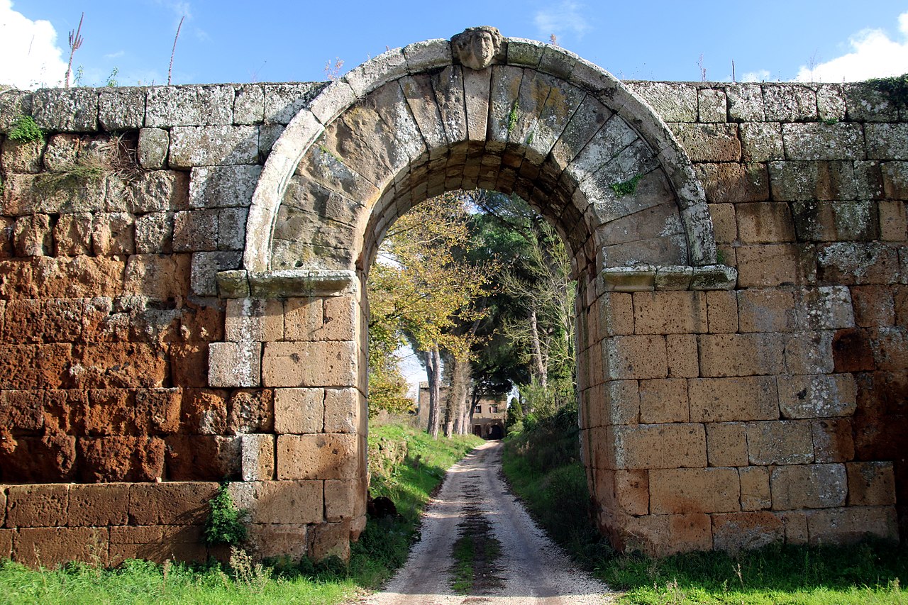 Il sito archeologico di Falerii Novi