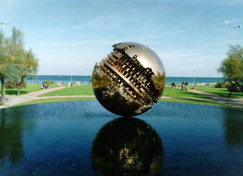 Arnaldo Pomodoro's Large Sphere