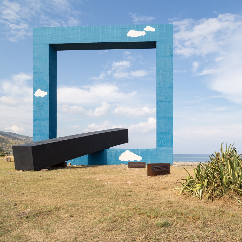 Tano Festa, Monument for a Dead Poet (1989; concrete, 18 x 18 m; Castel di Lucio, Fiumara d'Arte). Photo: Ministry of Culture-Directorate General for Contemporary Creativity.