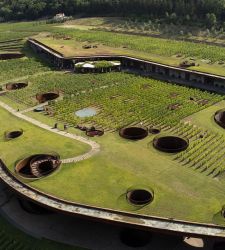 Arte e vino in Toscana: chi sono i mecenati delle cantine