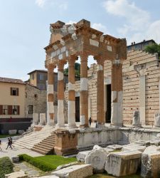 Brescia, apre il Corridoio UNESCO: la passeggiata monumentale che collega il Capitolium al Museo di Santa Giulia 