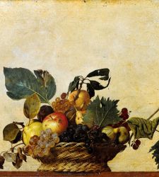 In Asti an exhibition on Caravaggio. At the center is his Basket of Fruit