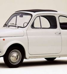 Un'auto che è anche un simbolo del design italiano: la Fiat 500